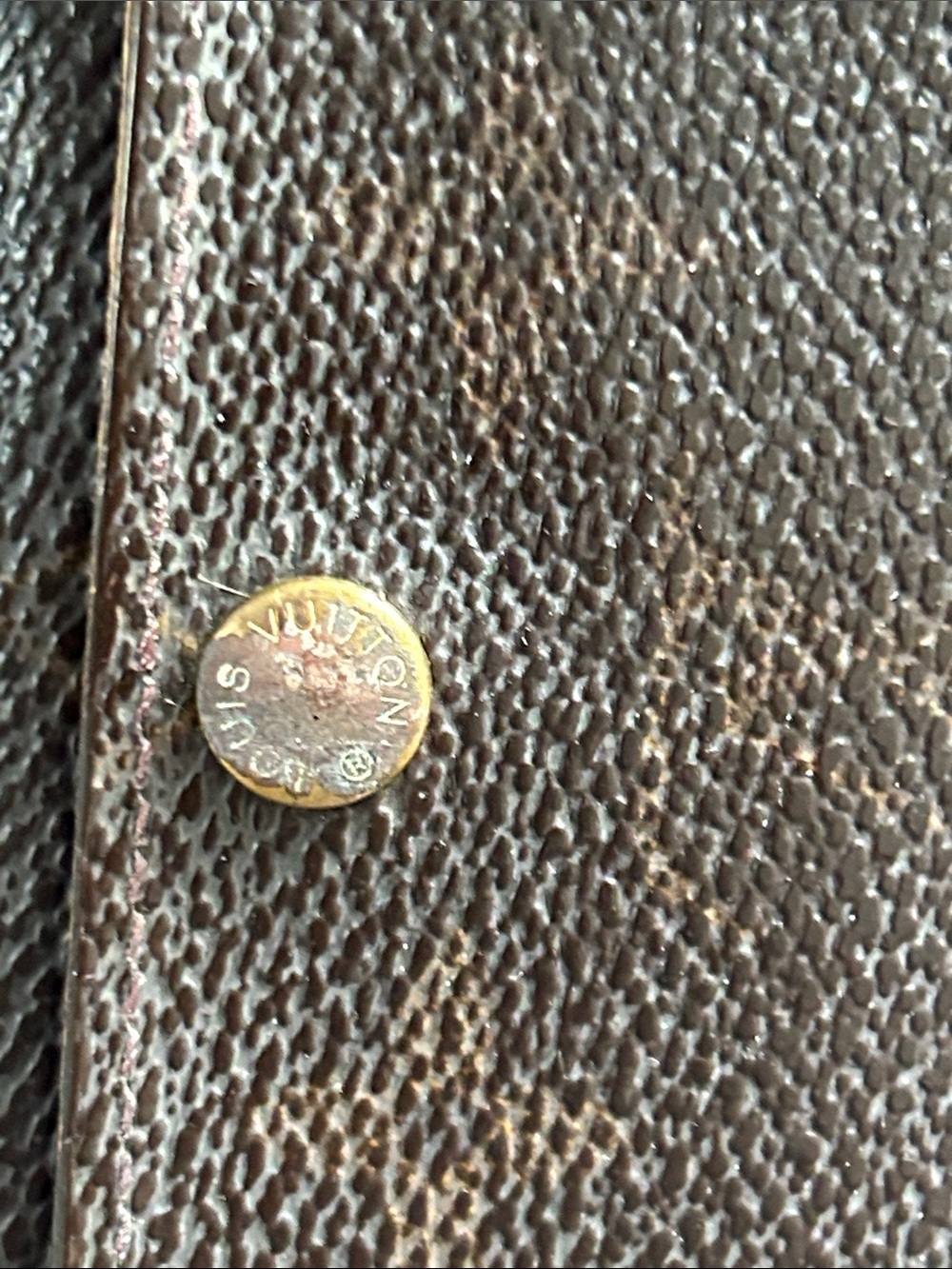 Louis Vuitton Keychain - Picture 4 of 10